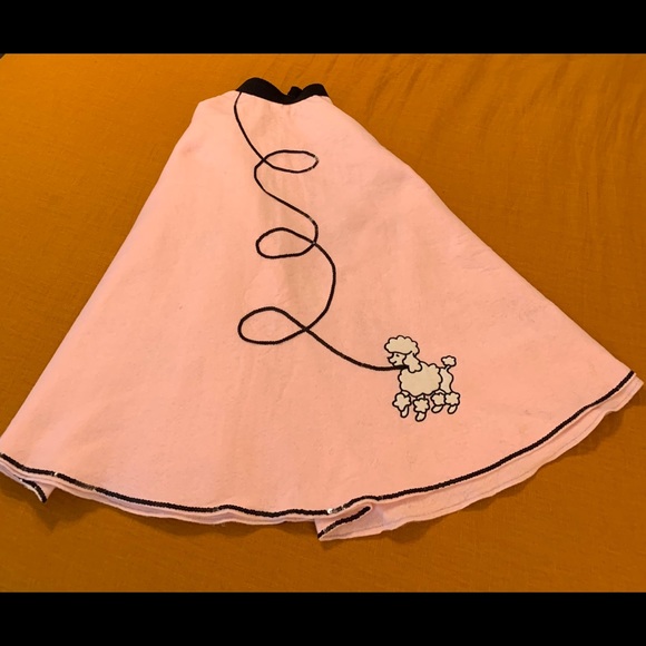 Dresses & Skirts - Poodle Skirt